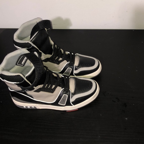 Virgil Abloh LV sneakers - Picture 1 of 2
